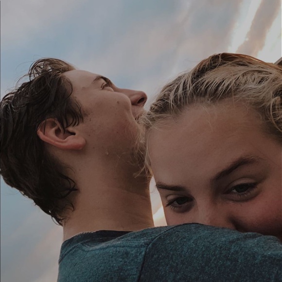 Meet your Posher, Lexus - Picture 1 of 1